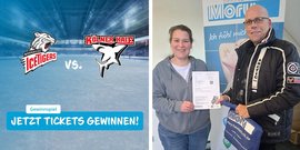 Zwei Eishockey-Teams, die gegeneinander antreten, mit Logos der Nürnberger Ice Tigers und Kölner Haie im Hintergrund.